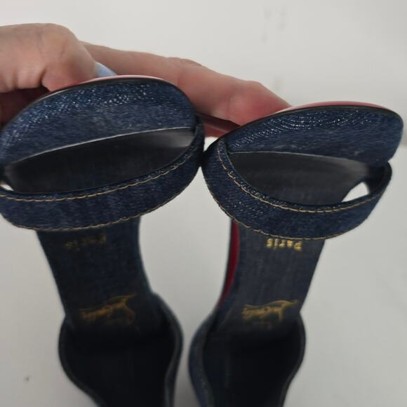 Christian Louboutin Gourmi Sandal 100 Denim Gold Charm Anklet Heel 39 w/ Box - Picture 8 of 16